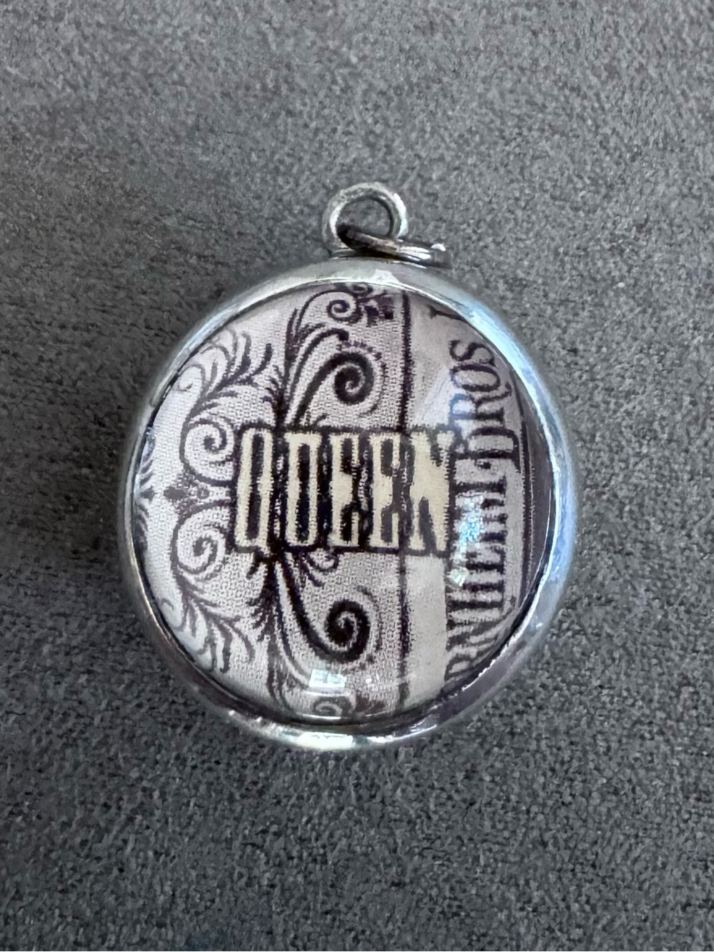 Round Glass Pendant with Vintage Queen Script, Crown on Opposite Side
